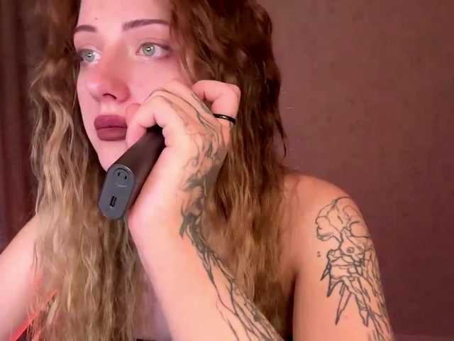 meowluly live cam on BongaCams