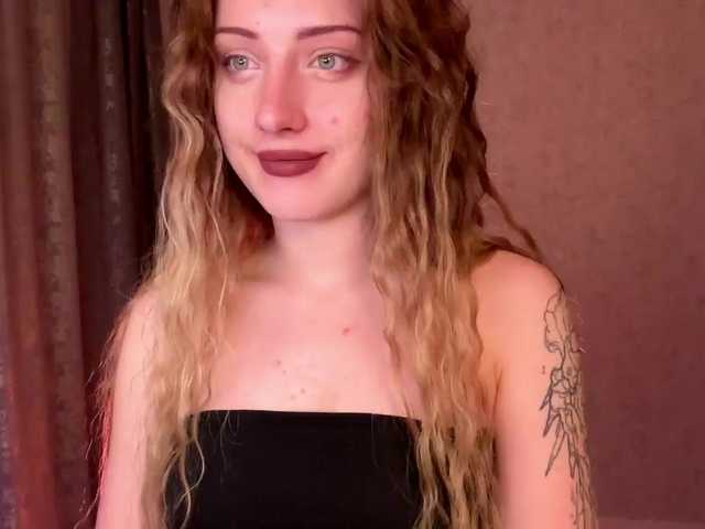 meowluly live cam on BongaCams