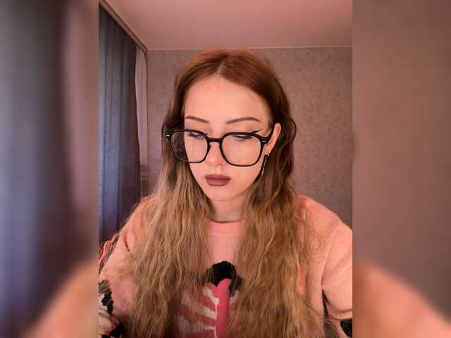 meowluly live cam on BongaCams
