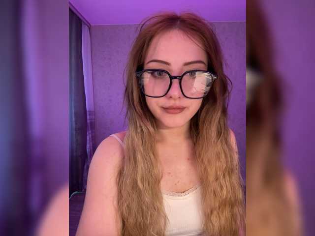 meowluly live cam on BongaCams
