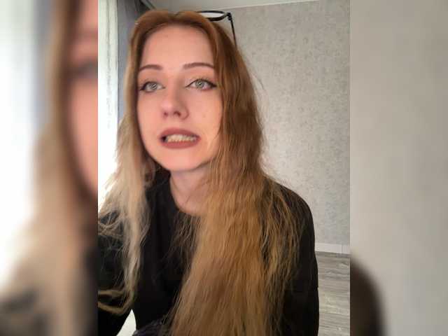meowluly live cam on BongaCams