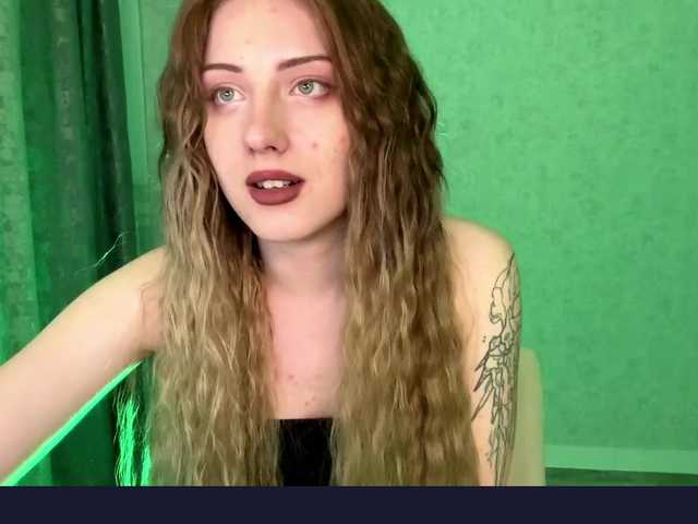 meowluly live cam on BongaCams