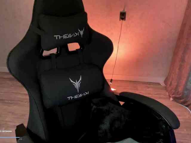 meowluly webcam