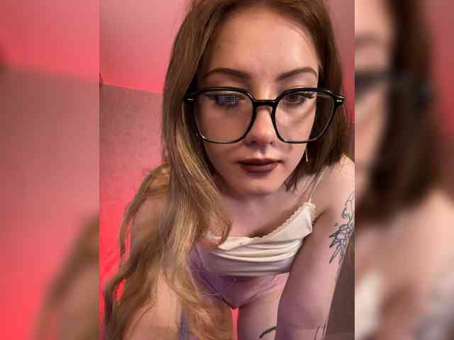 meowluly webcam