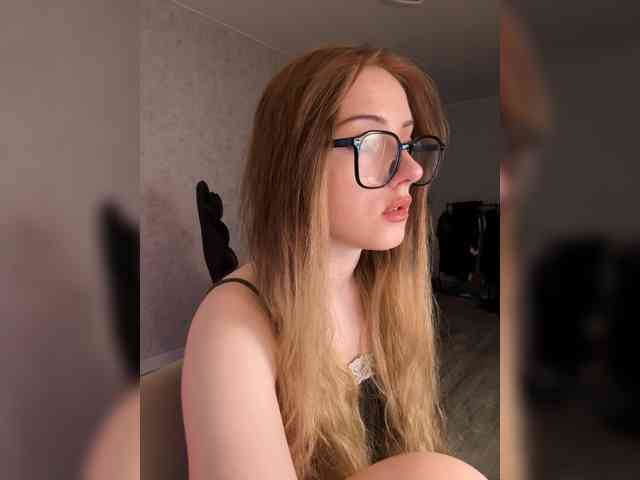 meowluly webcam