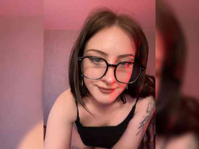 meowluly webcam