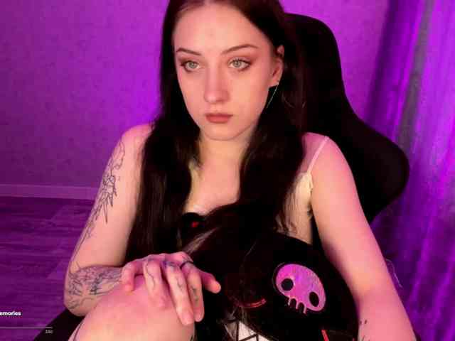 meowluly webcam
