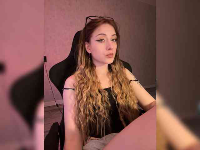 meowluly webcam