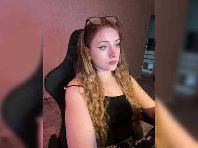 meowluly webcam