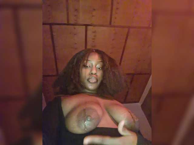Capricana live cam on BongaCams