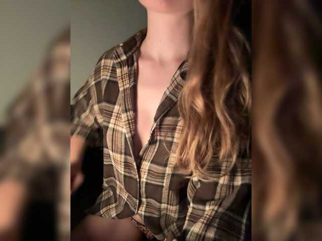 -DarinaXXX-'s BongaCams show and profile