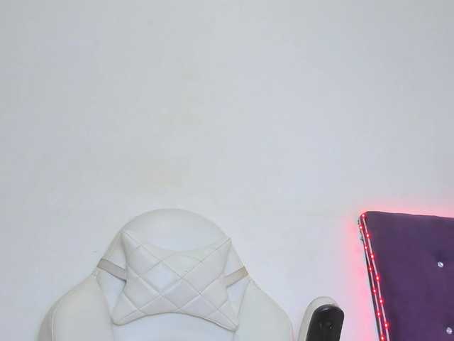 veronicasquirt live cam on BongaCams