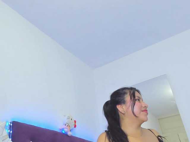 veronicasquirt live cam on BongaCams
