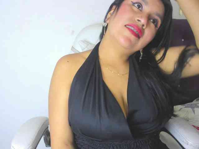 veronicasquirt webcam