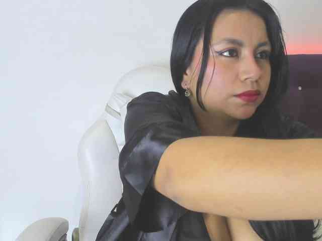 veronicasquirt webcam