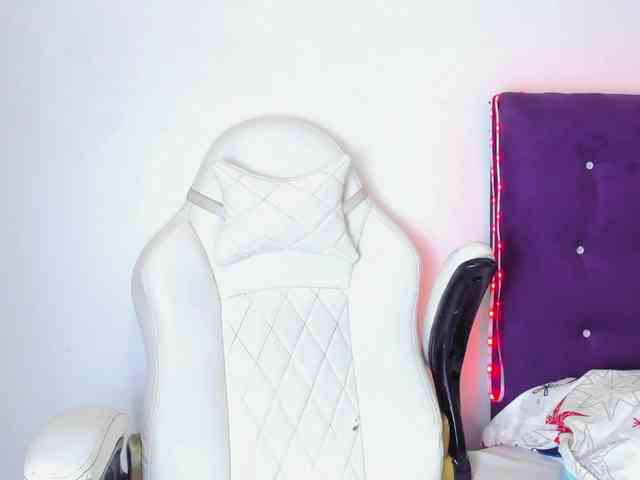 veronicasquirt webcam