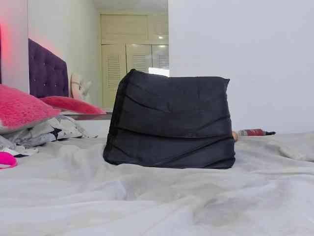 veronicasquirt webcam