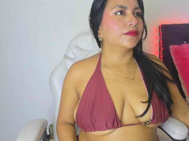 veronicasquirt webcam