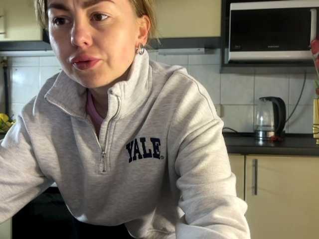 MartaLuna's BongaCams show and profile