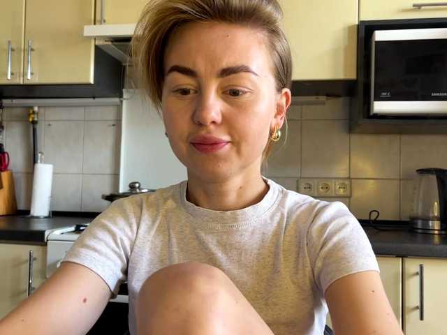 MartaLuna live webcam show