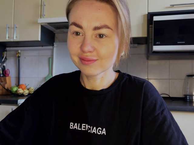 MartaLuna live cam on BongaCams