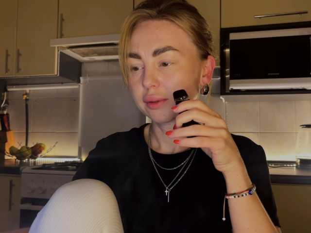 MartaLuna live cam on BongaCams