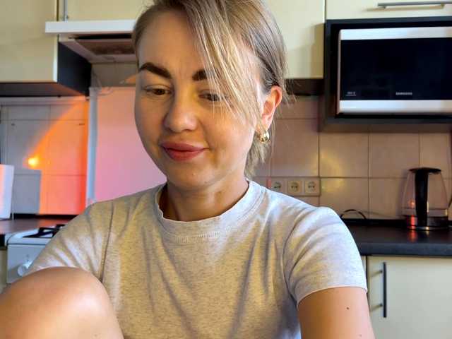 MartaLuna live webcam show
