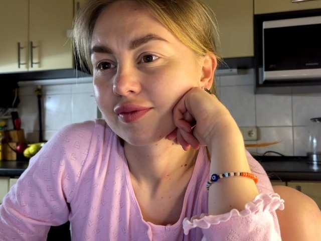 MartaLuna's BongaCams show and profile