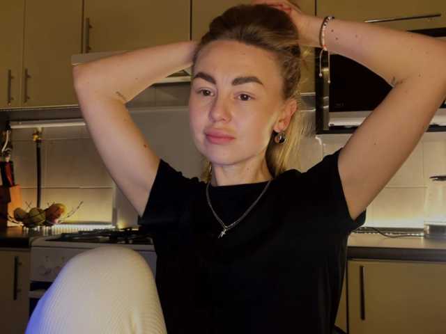 MartaLuna live cam on BongaCams