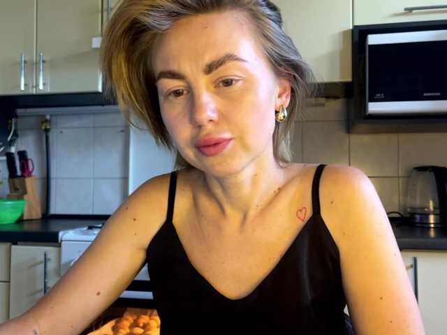 MartaLuna live cam on BongaCams