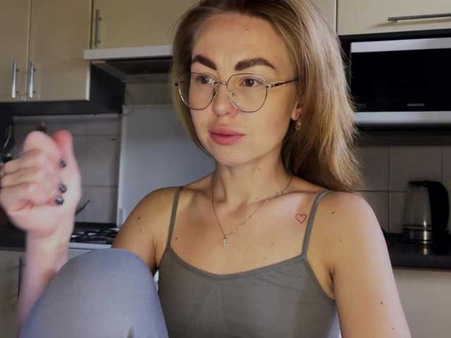 MartaLuna live cam preview