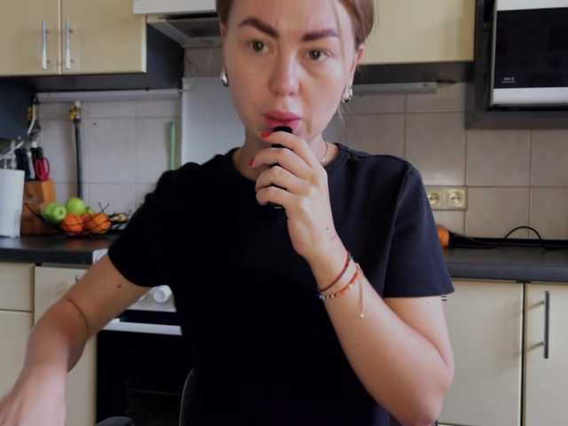 MartaLuna live cam on BongaCams