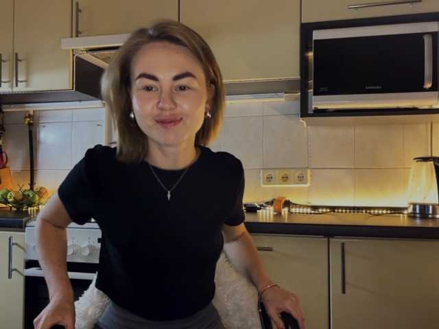 MartaLuna live cam preview