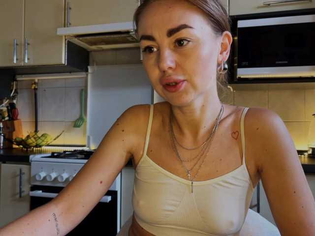 MartaLuna live cam preview