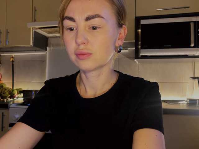 MartaLuna, live now on BongaCams