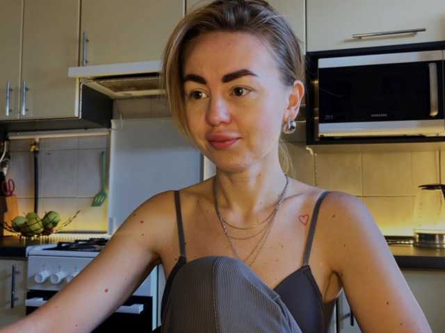 MartaLuna live cam on BongaCams