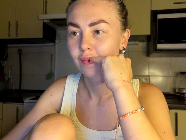 MartaLuna live cam on BongaCams