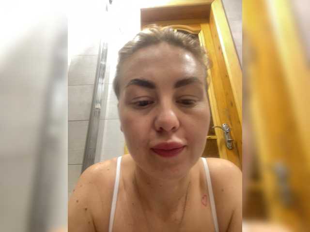 MartaLuna live cam on BongaCams