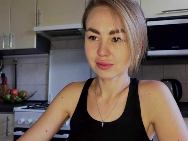MartaLuna live cam preview