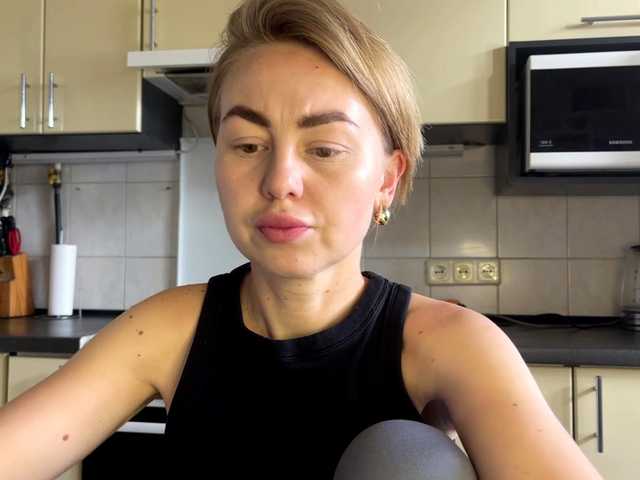 MartaLuna live cam on BongaCams