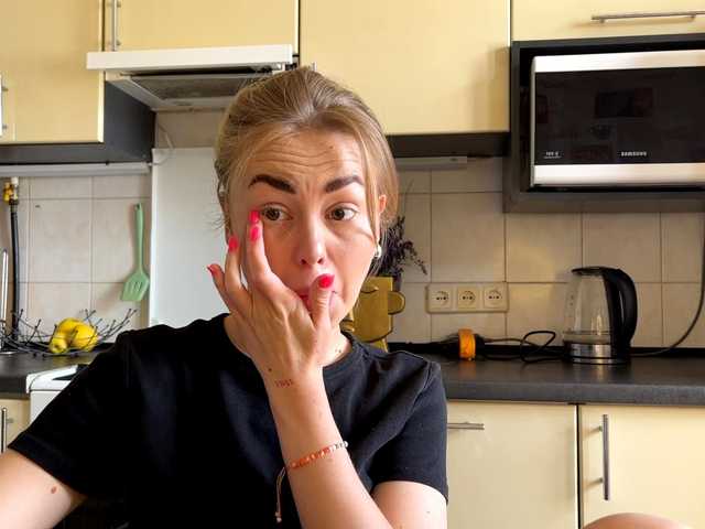 MartaLuna live cam on BongaCams
