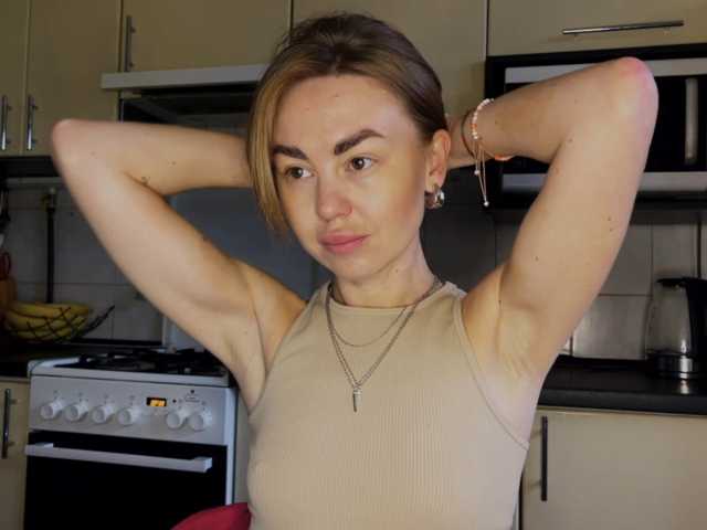 MartaLuna live cam on BongaCams