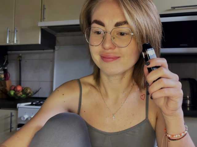 MartaLuna live cam preview