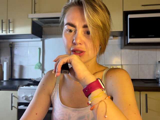 MartaLuna live cam on BongaCams