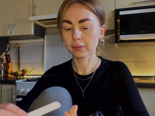 MartaLuna live cam on BongaCams