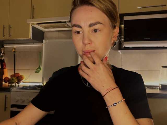MartaLuna live cam on BongaCams