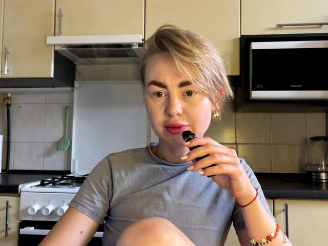 MartaLuna live cam on BongaCams