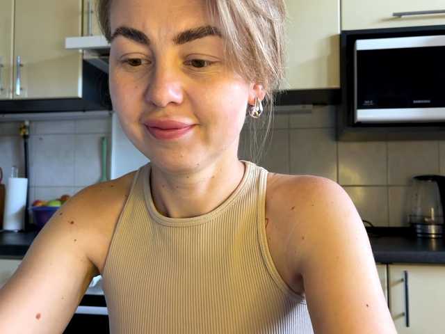 MartaLuna live cam on BongaCams