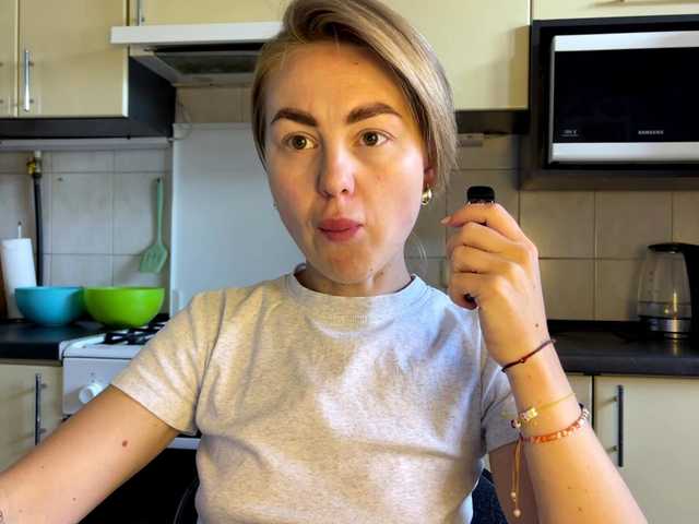 MartaLuna live cam