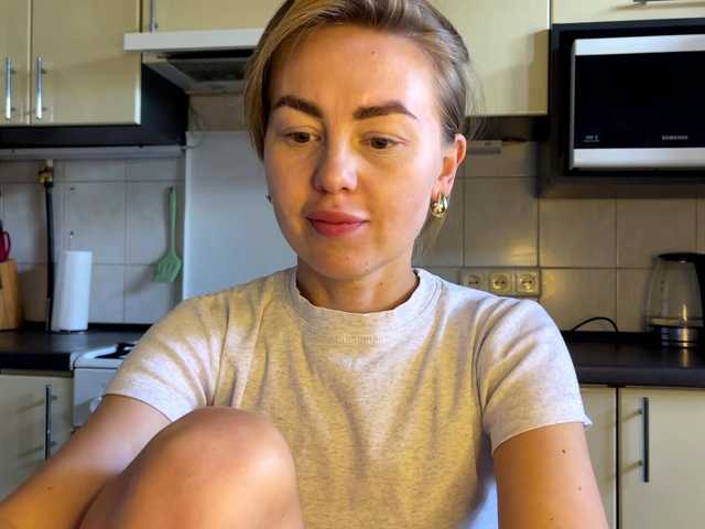 MartaLuna live webcam show